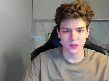 HEYBANANA free chat on liveonude Image 12