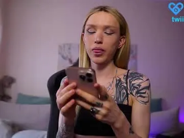 AriannaSins free chat on liveonude Image 2