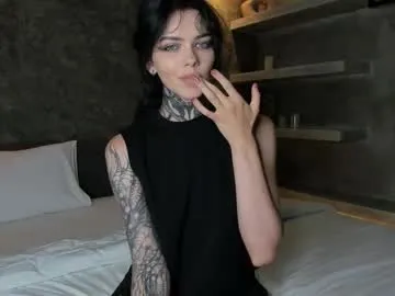 MiaLiaHot free chat on liveonude Image 19