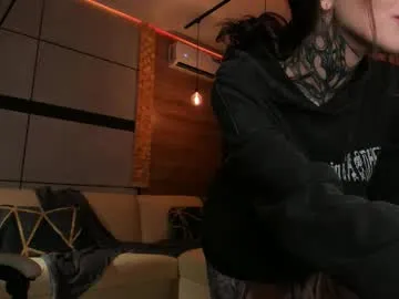 MiaLiaHot free chat on liveonude Image 5