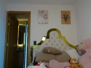 DiamondJo free chat on liveonude Image 7