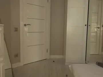 DiamondJo free chat on liveonude Image 9