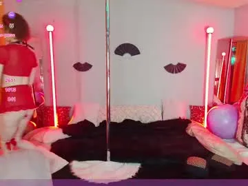 DiamondJo free chat on liveonude Image 3