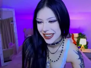 escar_let free chat on liveonude Image 12