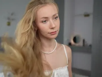 alexiamaiex free chat on liveonude Image 11