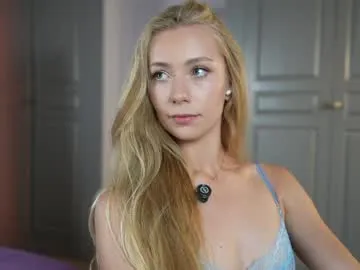 alexiamaiex free chat on liveonude Image 15