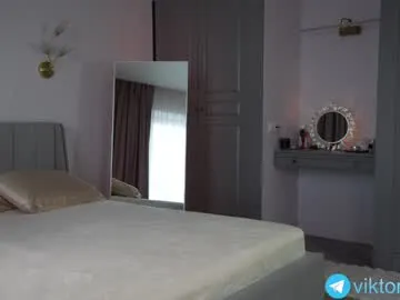 alexiamaiex free chat on liveonude Image 4