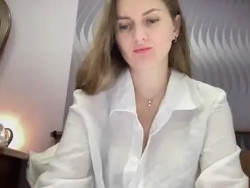 BELBIG free chat on liveonude Image 17