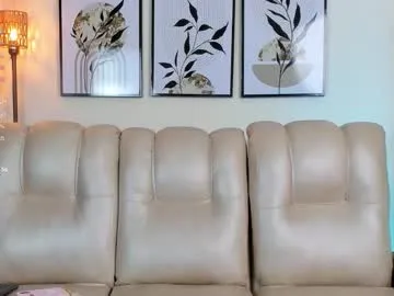 roxyheartley free chat on liveonude Image 2