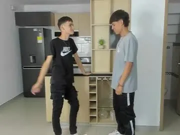 voyeurism_guys free chat on liveonude