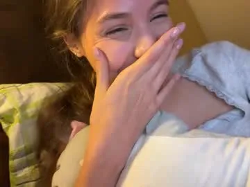 Sweetnissapri free chat on liveonude Image 16