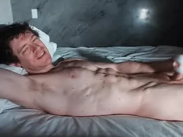 hold-me-tight free chat on liveonude Image 9