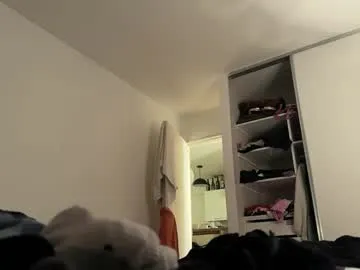 ELENA-XXX free chat on liveonude Image 19