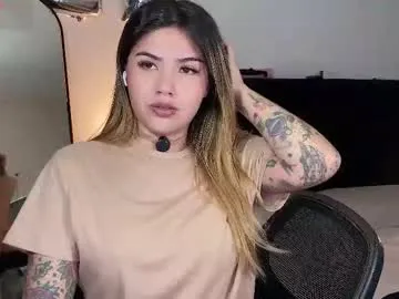 DiamondJo free chat on liveonude Image 10