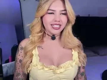 DiamondJo free chat on liveonude Image 19