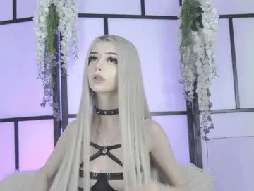 xunybany free chat on liveonude Image 17