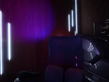 -Sexy-Couple free chat on liveonude Image 13