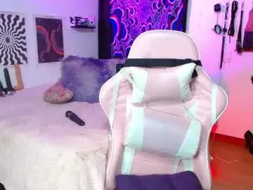 DiamondJo free chat on liveonude Image 2