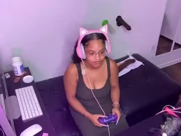 noah_devil_ free chat on liveonude Image 7