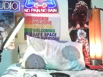 ELENA-XXX free chat on liveonude Image 3