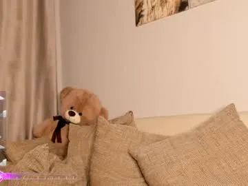 ELENA-XXX free chat on liveonude Image 14