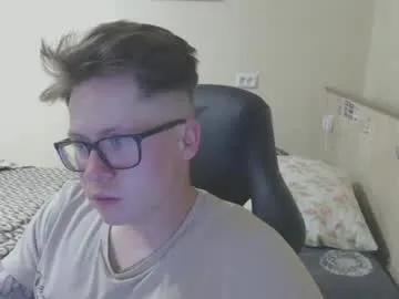 xunybany free chat on liveonude Image 2