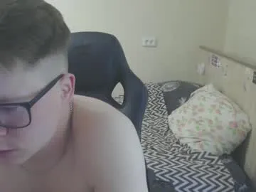 xunybany free chat on liveonude Image 4