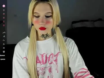 your_little_eva free chat on liveonude