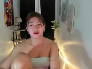 ELENA-XXX free chat on liveonude Image 15