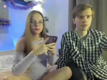 yueslang free chat on liveonude