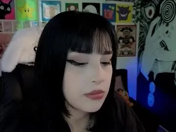 DiamondJo free chat on liveonude Image 13