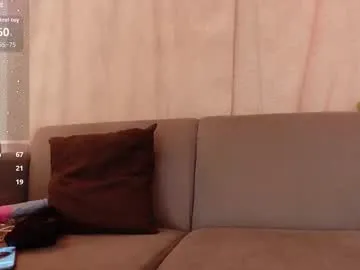 mikka_ela free chat on liveonude Image 15