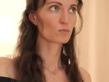 ELENA-XXX free chat on liveonude Image 10