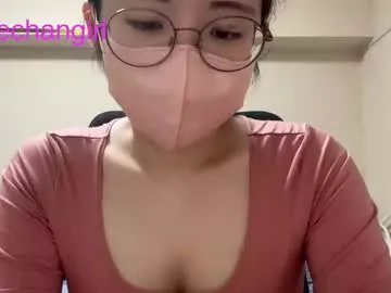 DiamondJo free chat on liveonude Image 4