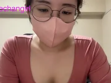 DiamondJo free chat on liveonude Image 5