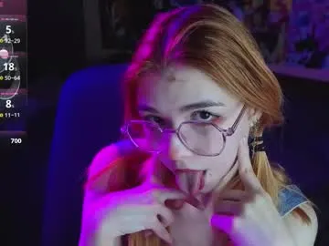 xunybany free chat on liveonude Image 18