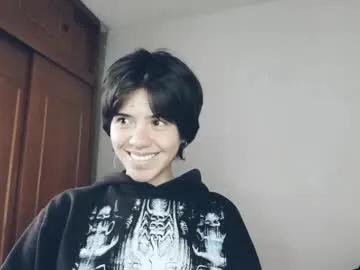 DiamondJo free chat on liveonude Image 15