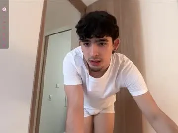 HEYBANANA free chat on liveonude Image 10