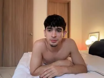 HEYBANANA free chat on liveonude Image 5