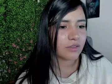 karolwhite_ free chat on liveonude Image 13