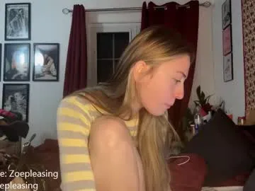 bridgetjean free chat on liveonude Image 4