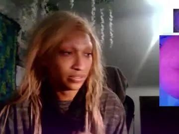 sexyblondebush free chat on liveonude Image 9